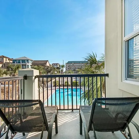 Miramar Beach Villa 101